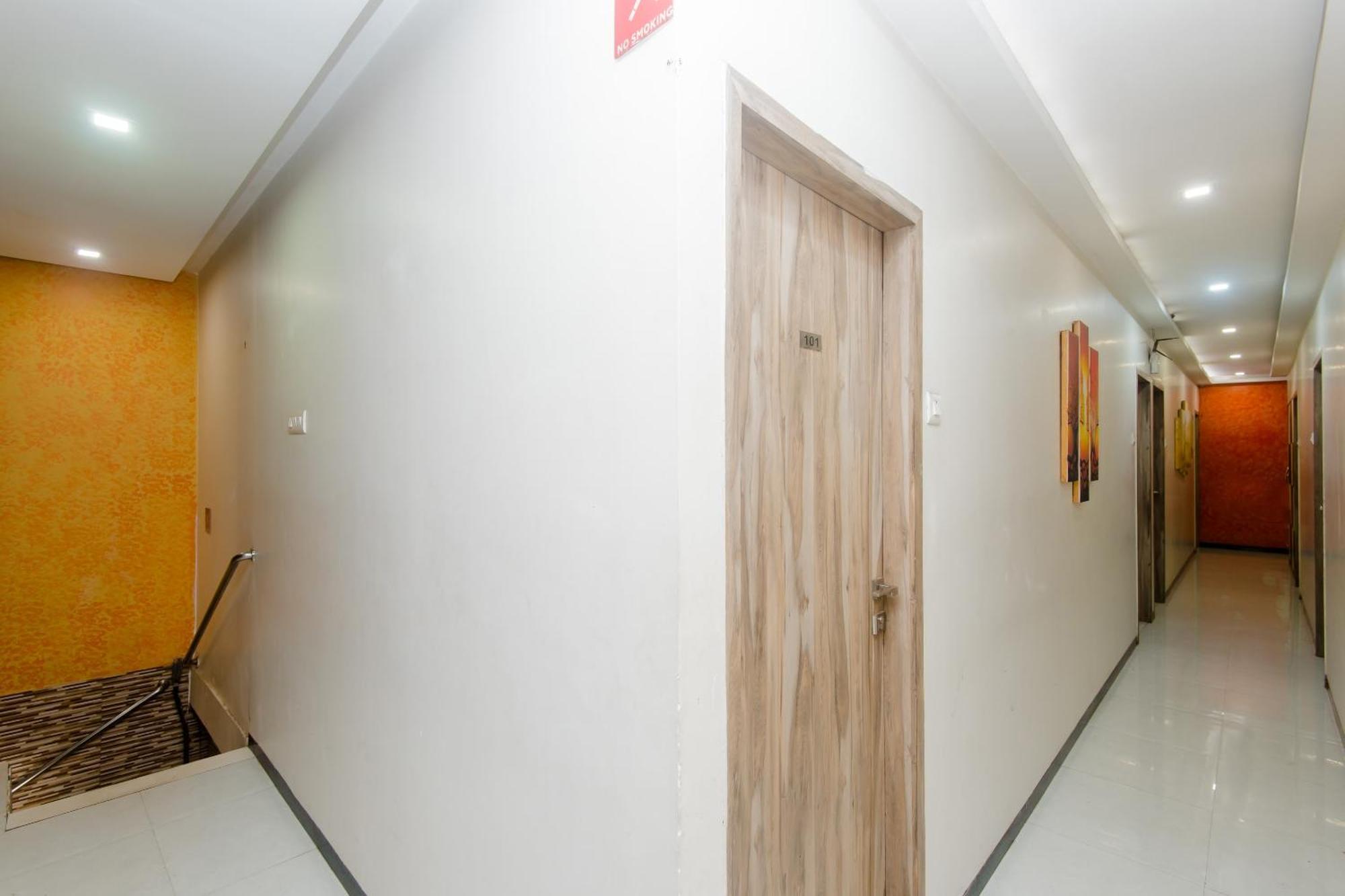 Hotel O Blue Pearl Residency Near Chhatrapati Shivaji International Airport Bombaj Zewnętrze zdjęcie