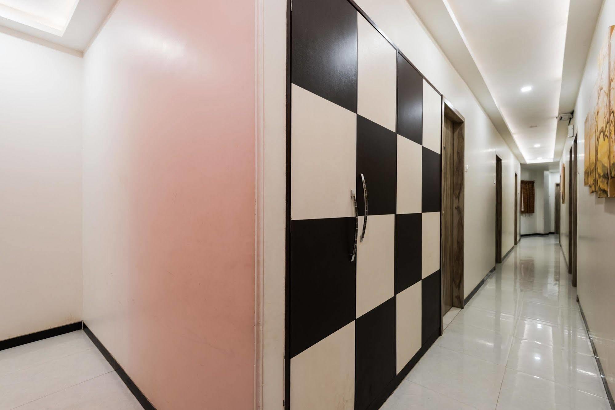 Hotel O Blue Pearl Residency Near Chhatrapati Shivaji International Airport Bombaj Zewnętrze zdjęcie